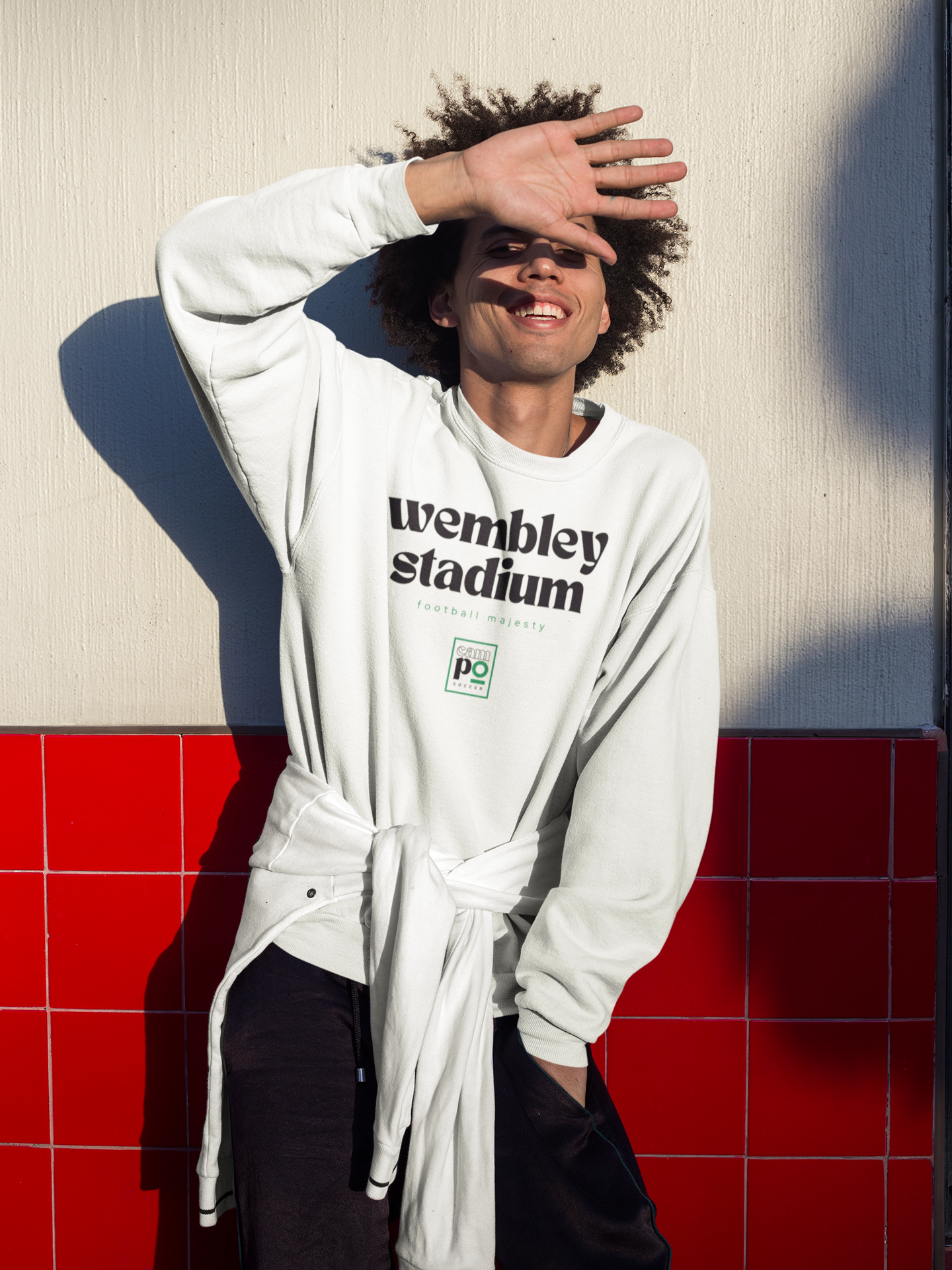 FOOTBALL MAJESTY PREMIUM SWEATSHIRT - WEMBLEY STADIUM