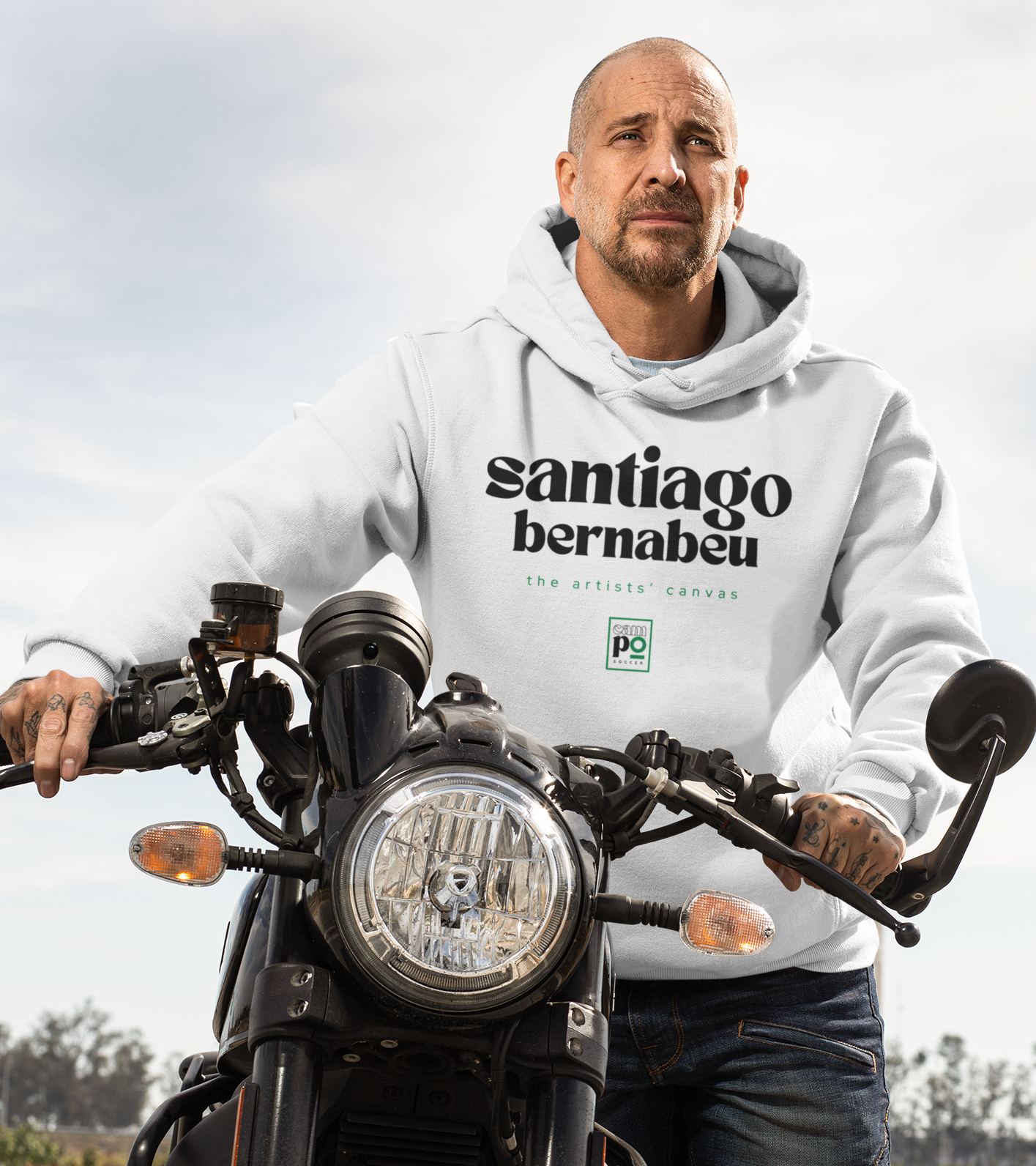 THE ARTISTS’ CANVAS Premium Hoodie - SANTIAGO BERNABEU